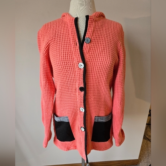 Nannettee Keller Sweaters - Nannette Keller Women's Vintage 100% Wool Made In USA Salmon Cardigan Size M.